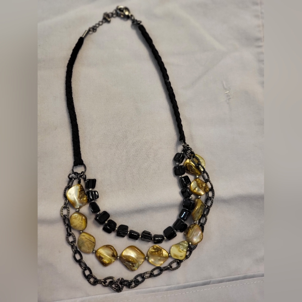 Funky 3 tiered necklace